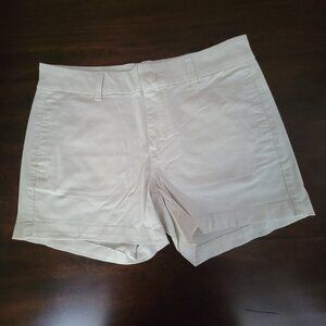 GAP Khaki Chino Shorts Women's Size 4